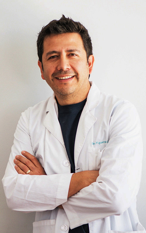 Dr. Roberto Figueroa